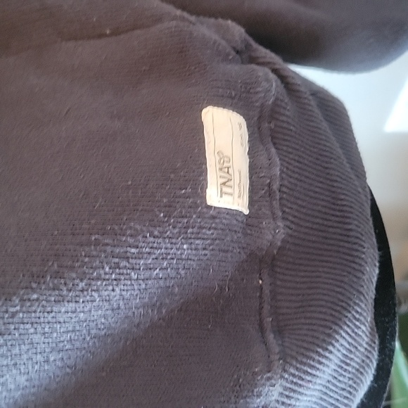 Aritzia CLIFTON TNA Cowl Neck Hoodie - Picture 3 of 10